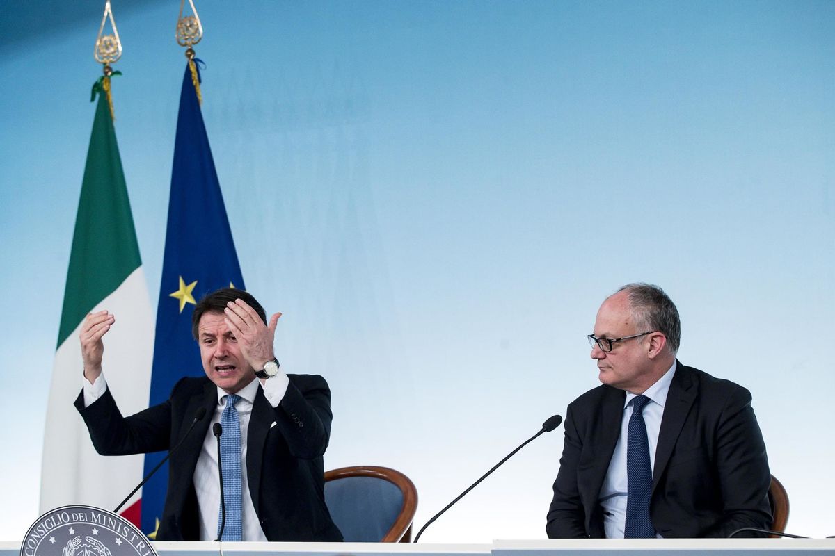 Fra Conte e Gualtieri non mettere il Mes. Ora è gelo nel governo