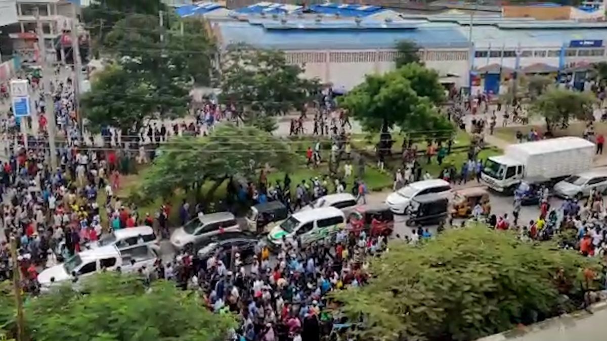 In Africa iniziano le prime rivolte. In Kenya e in Uganda la polizia spara sulla gente