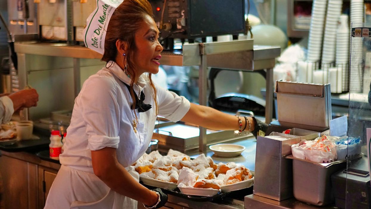 waitress minimum wage