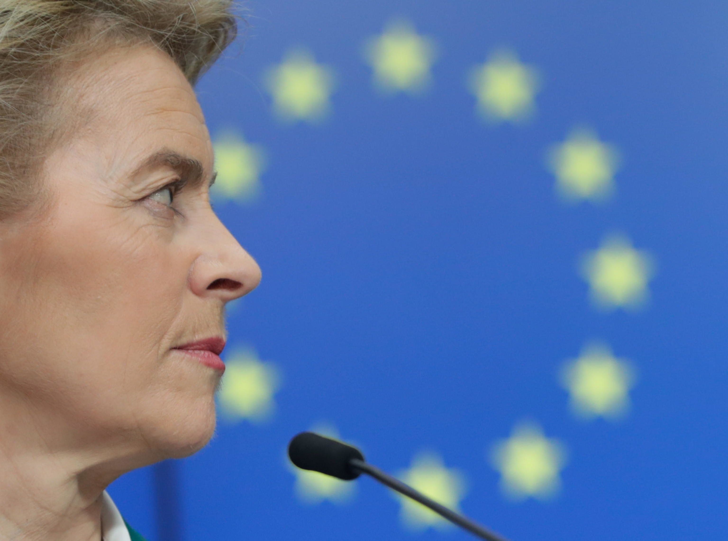 Hanno votato Ursula e adesso scoprono che è una «rigorista» voluta dalla Merkel