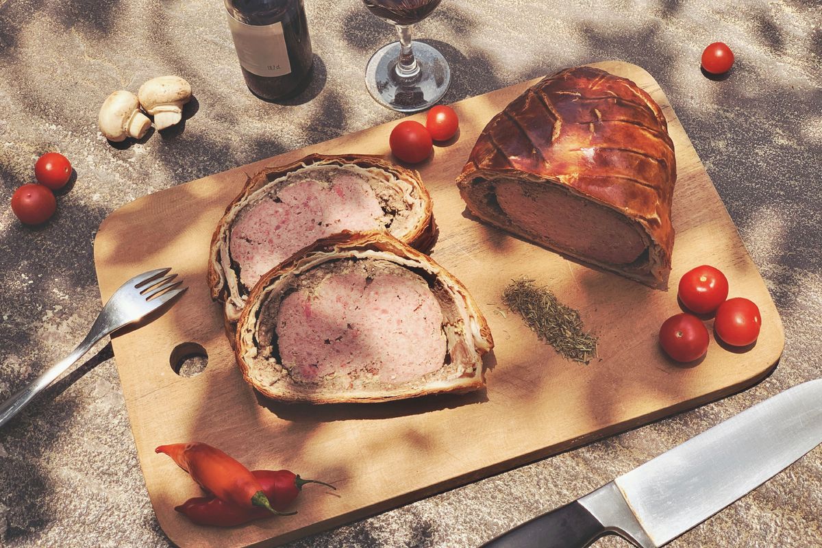 Cuciniamo insieme: rotolo di vitello alle erbe fini con patate al fondente