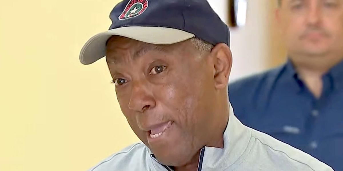 Houston's Democratic mayor tells criminals to 'chill' and stop committing crime until after coronavirus