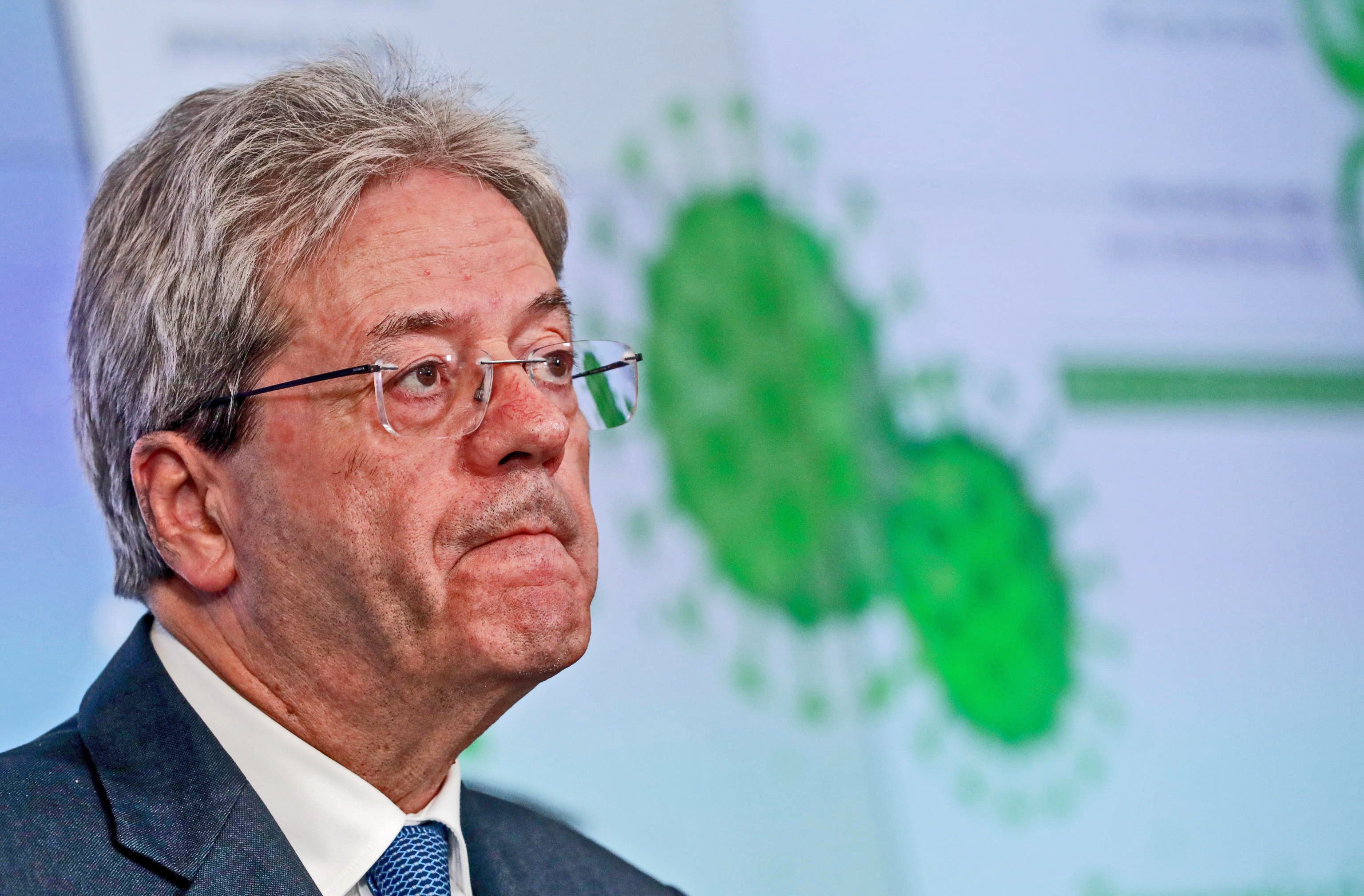 La terza via di Gentiloni si chiama Troika