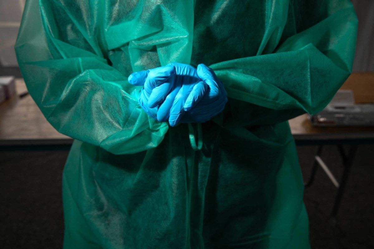 A major medical staffing company just slashed benefits for doctors and nurses fighting coronavirus