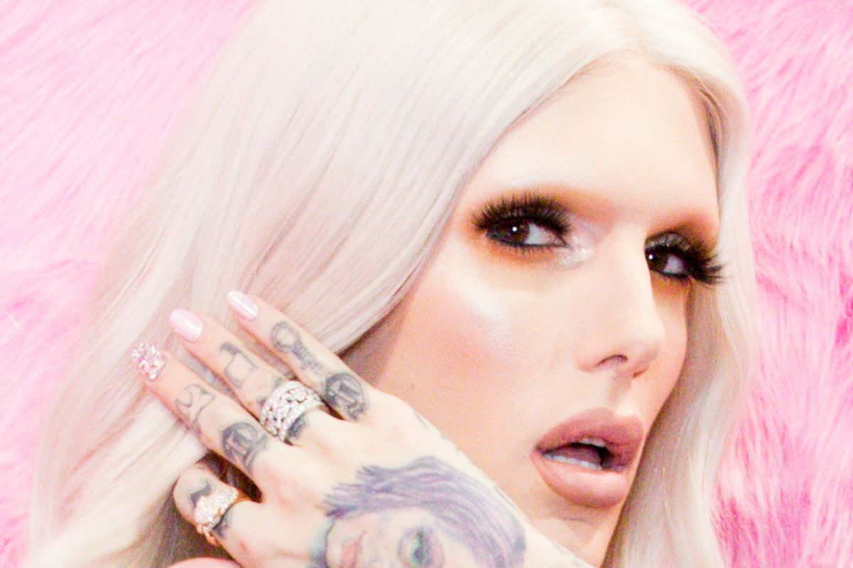 Jeffree Star And Kourtney Kardashian S Son Mason Disick Feud Over Privilege Paper