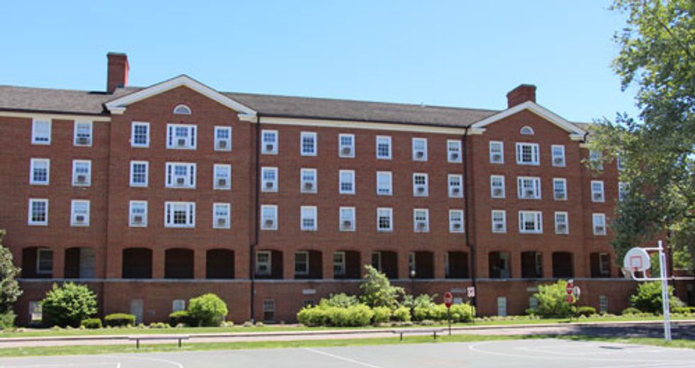 6 Best Dorms For Ohio University Freshmen To Live In