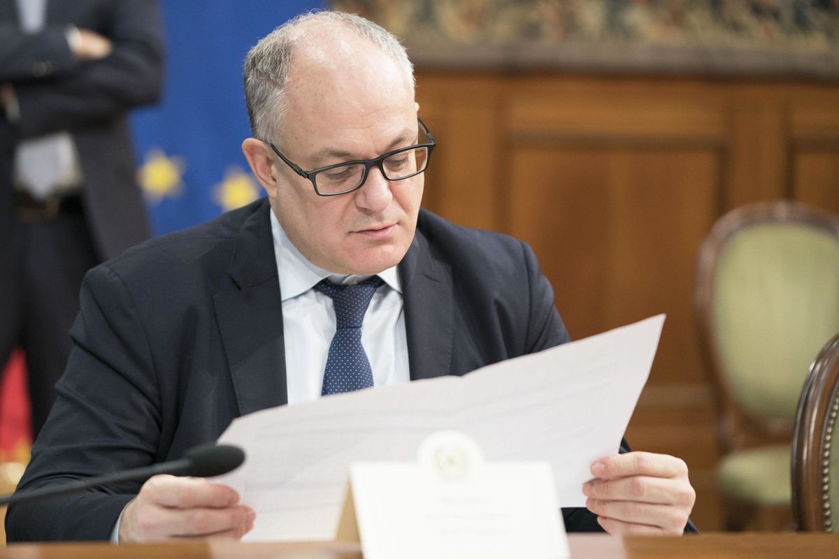 Rissa tra pentastellati e democratici sul sostegno economico alle imprese