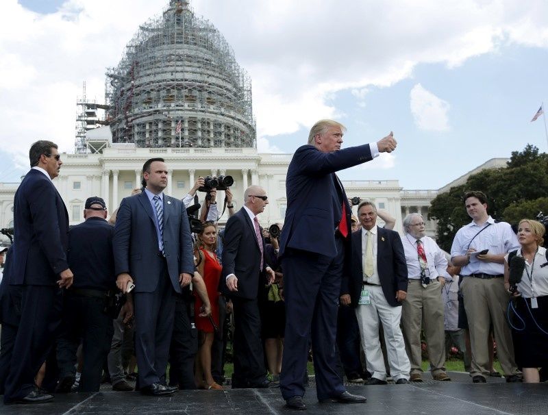 Donald Trump, Tea party