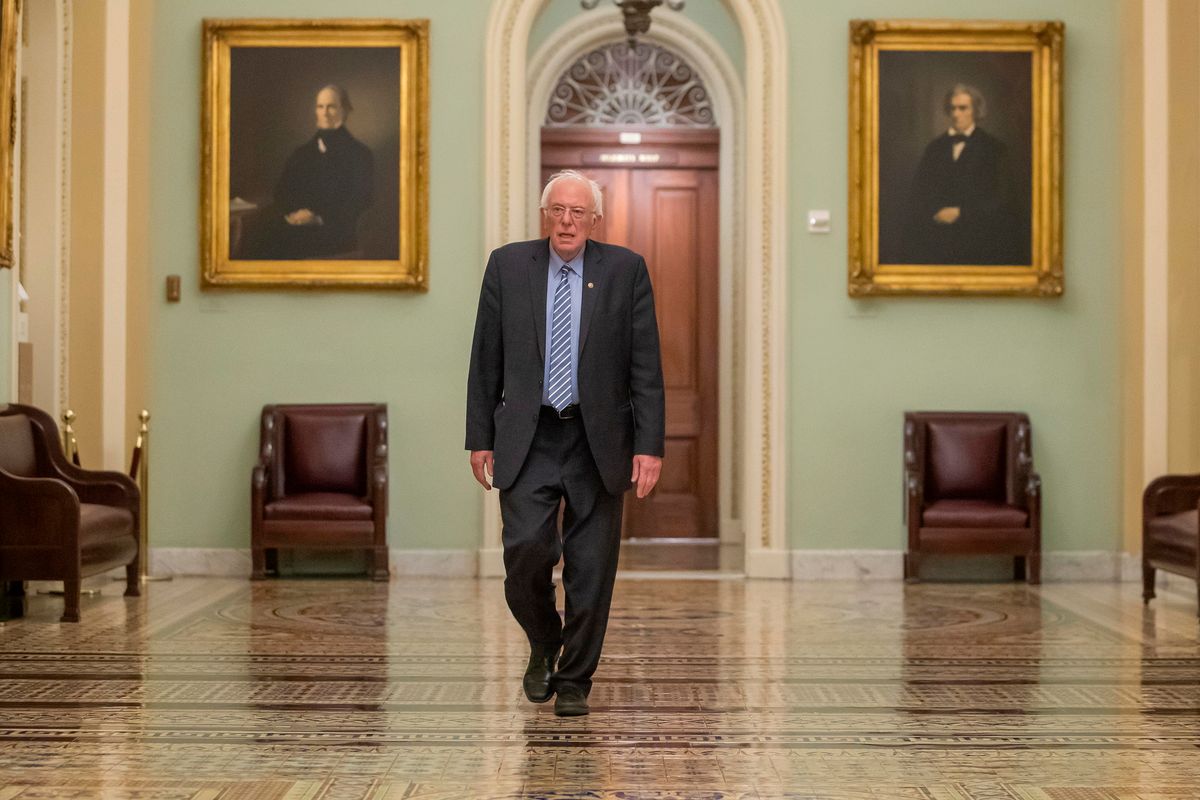 Sanders si ritira e l'establishment brinda