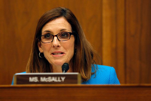 Polls: Trump's Unpopularity Dragging Down GOP Senators In Key States