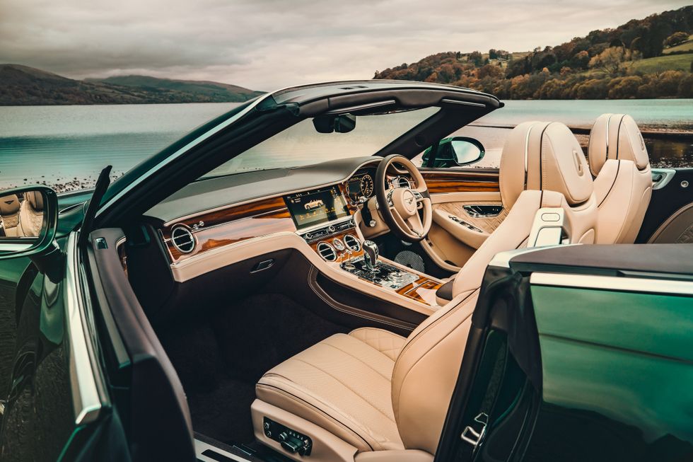 Bentley Zoom Skype Microsoft Teams Snapchat background