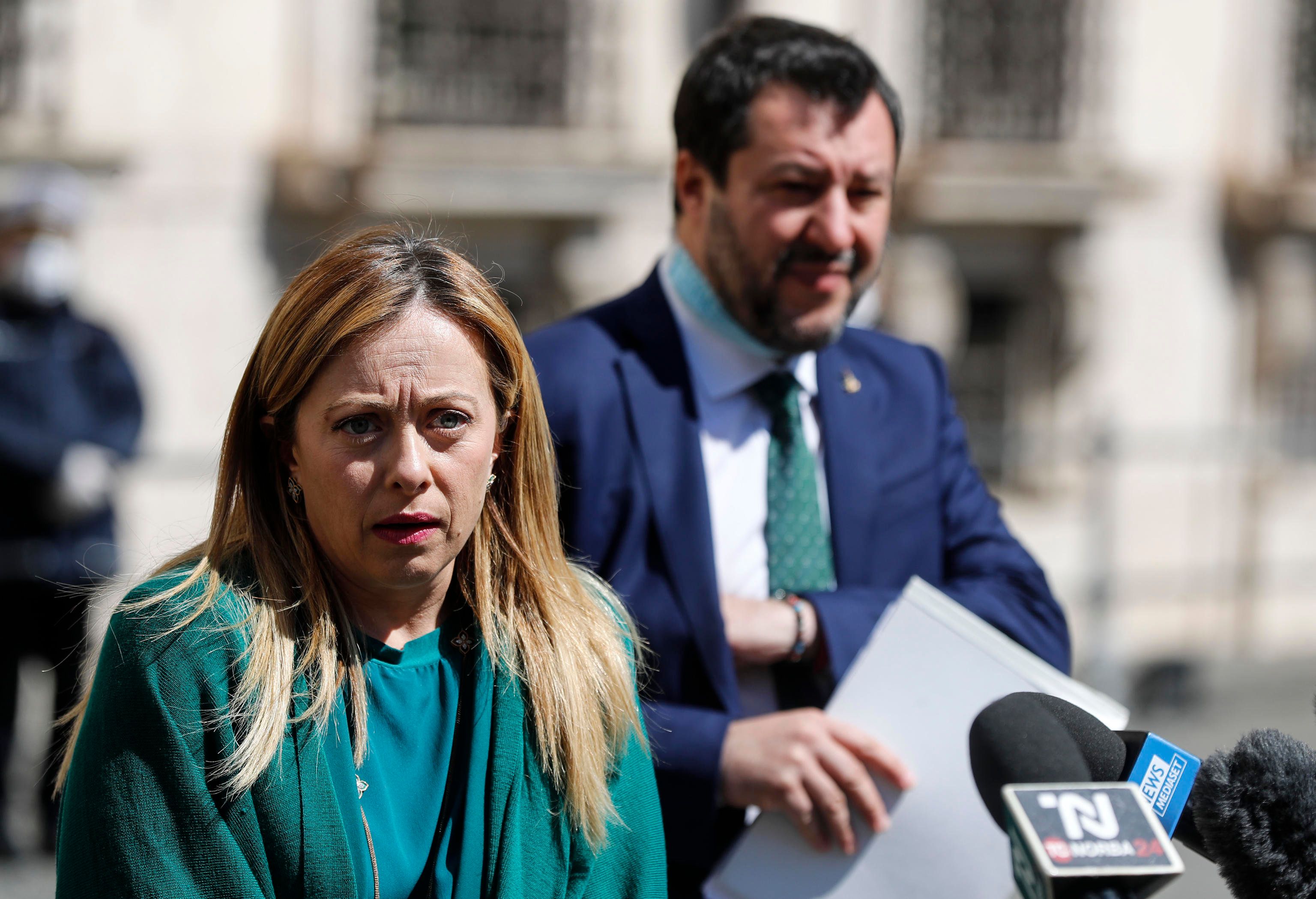 Giuseppi delira: «Colpa di Salvini e Meloni»