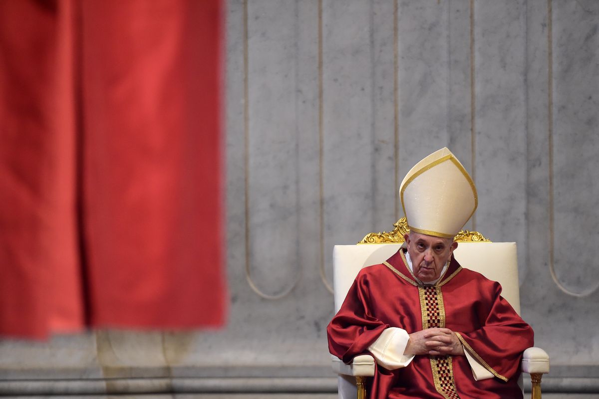 Anche il Papa ha trovato il suo eroe: Casarini