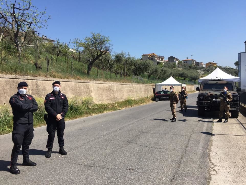 Anche nel Lazio è strage nelle residenze per anziani: «Trattati come bestie»