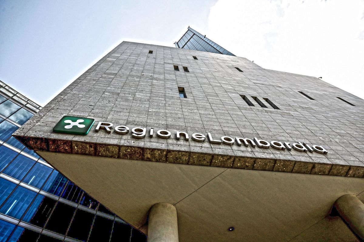 La Finanza al Pirellone ma la piaga è nazionale