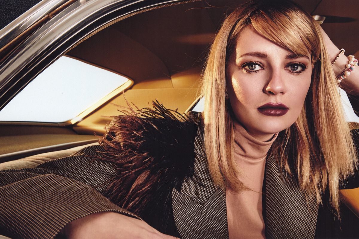 Mischa Barton: Life Past the Rearview