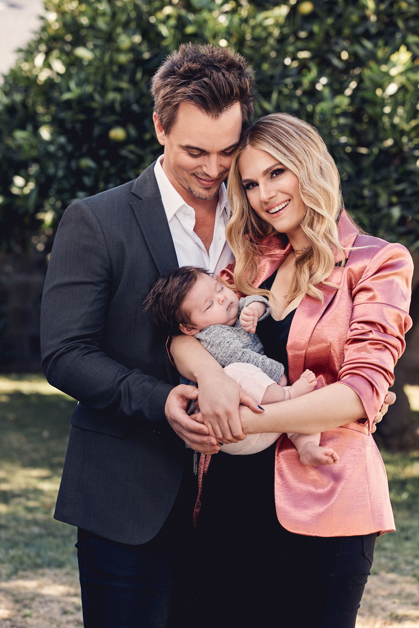 Soap stars Darin Brooks and Kelly Kruger with their newborn baby.