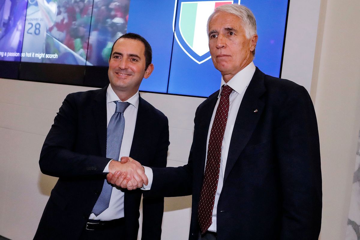 La Lega Calcio chiede di giocare. Ma in realtà metà dei club non vuole