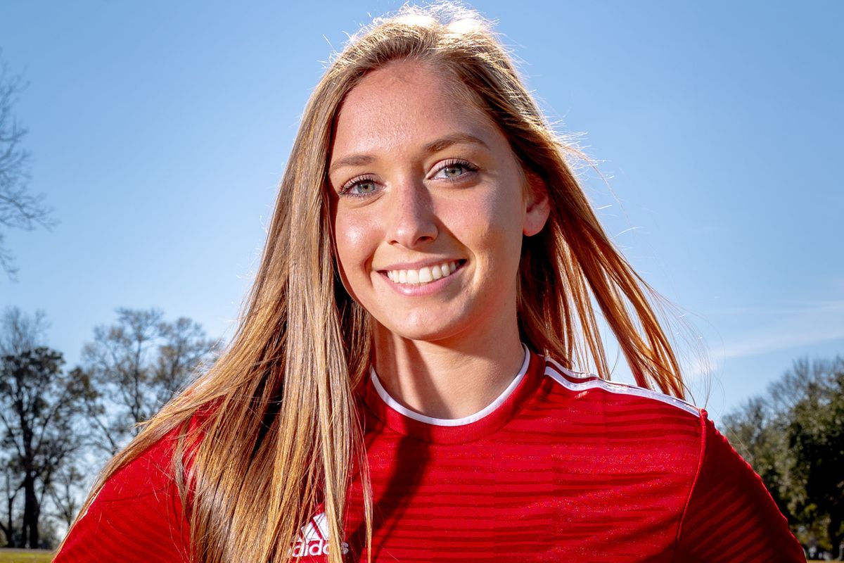 RECRUIT SCOOP: Landrie Young, Lumberton Soccer