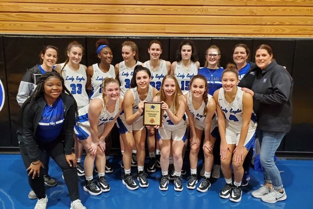 "Heartbroken": Houston basketball community mourns loss of New Caney coach Tricia Mize