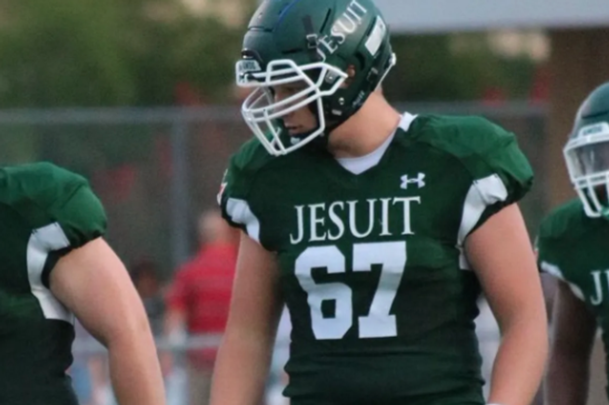 IRON SHARPENS IRON: Strake Jesuit has DI dynamic duo