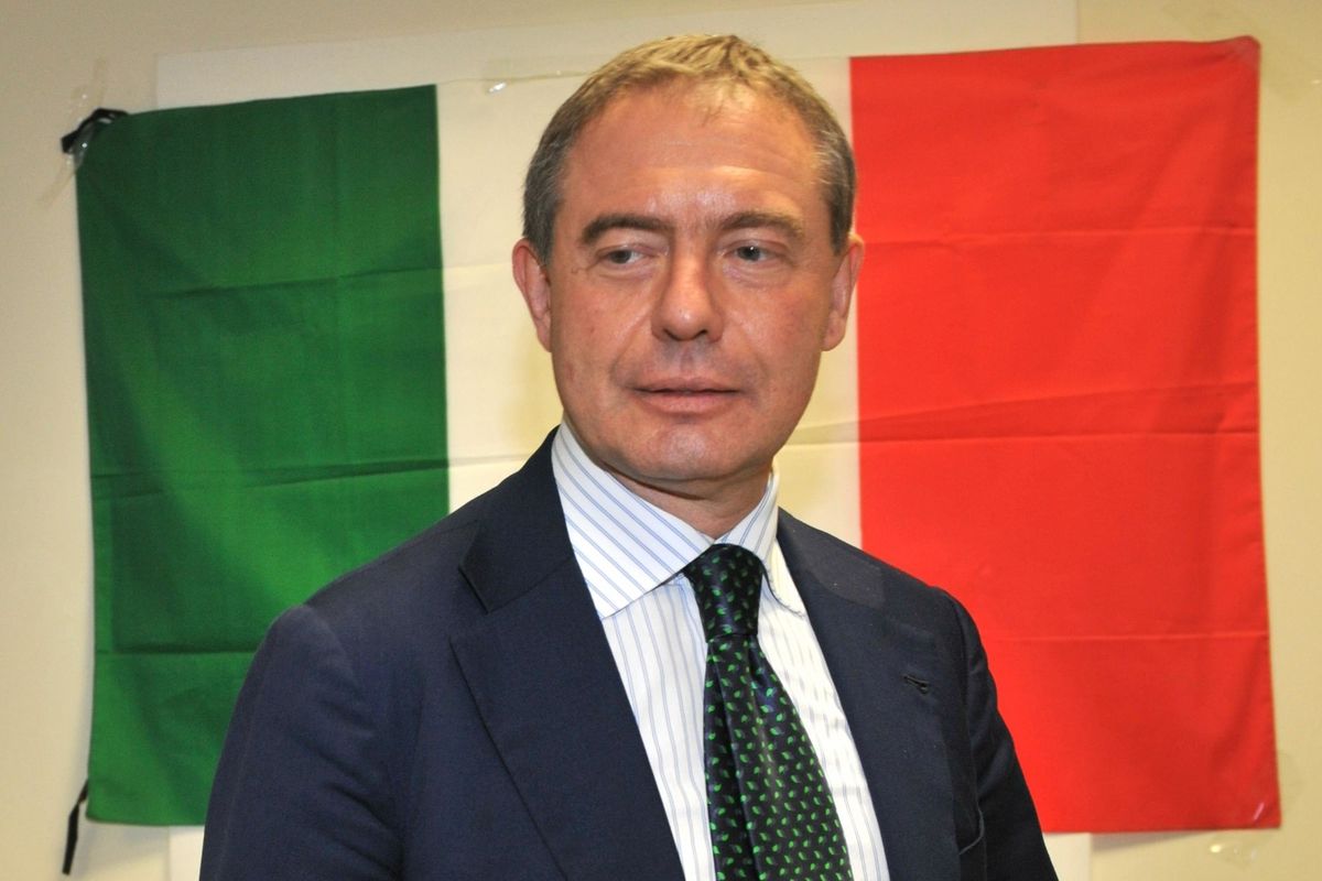 Adolfo Urso: «Il decreto liquidità non è sufficiente. Serve attivare un Fondo Tricolore»