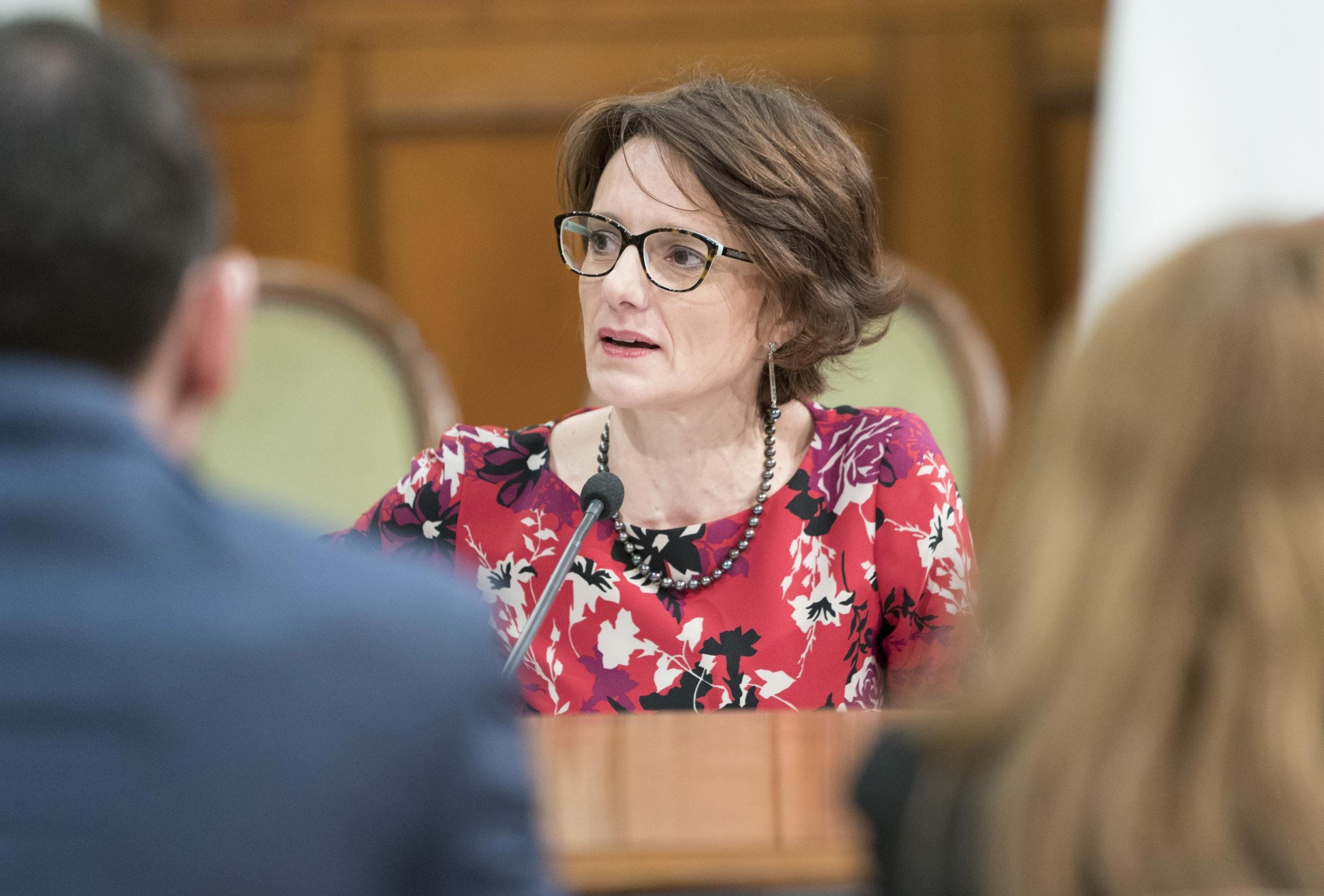 Dpcm: «Conte fuori dalla realtà e Bonetti ridicola bacchetta il suo governo e dimentica le famiglie»