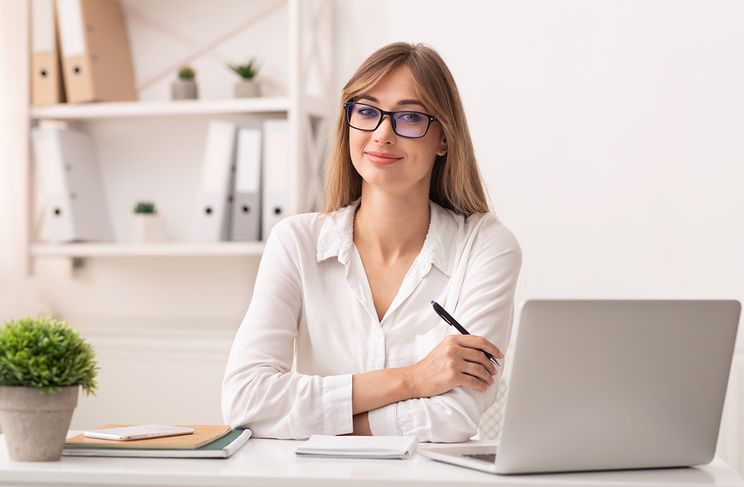4 Reasons To Take Online Career Courses Work It Daily