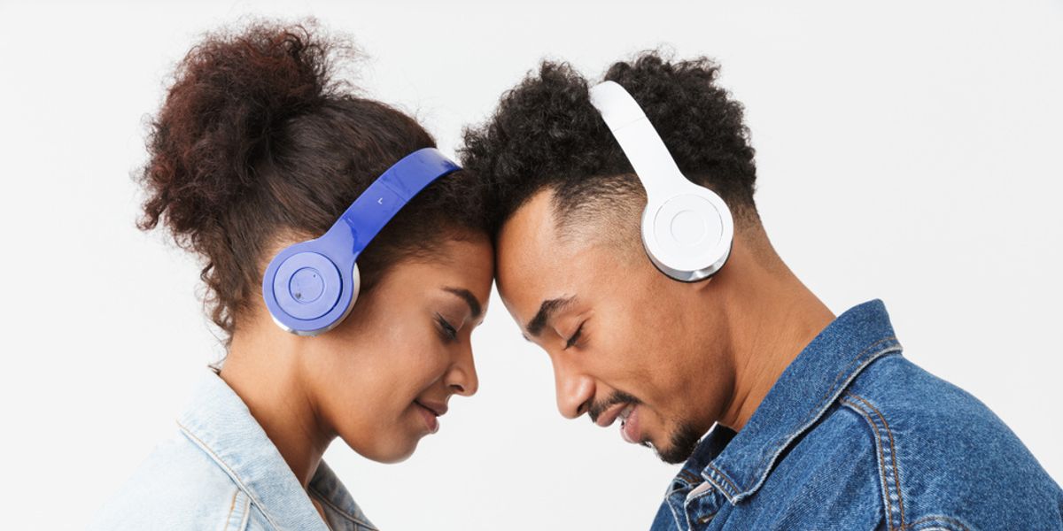 Before You Pull Out Your Playlist, This Is How Music Affects Your Sex Life
