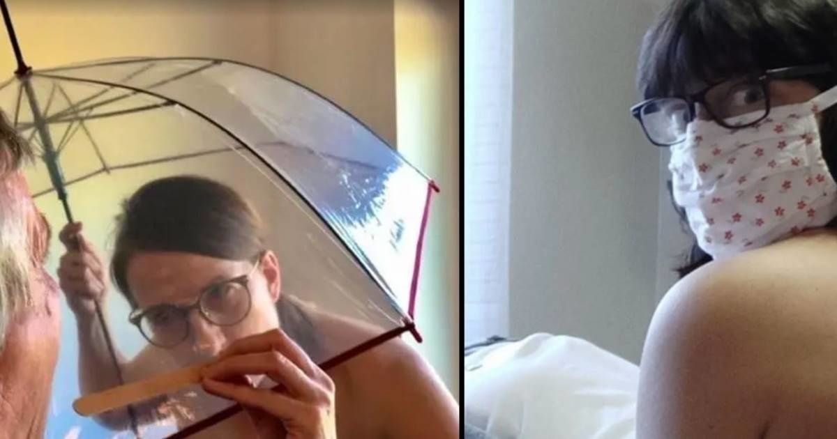 German doctors are taking it all off to protest their country's lack of protective gear