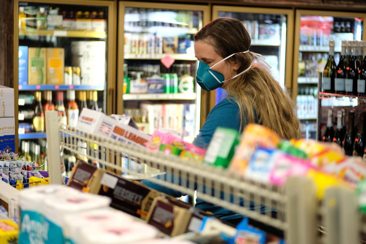 Less distancing may come at 'substantial cost' in lives, UT COVID modeler says