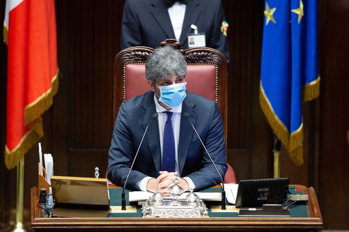 A demolire le Regioni ci si mette pure il «super partes» Fico