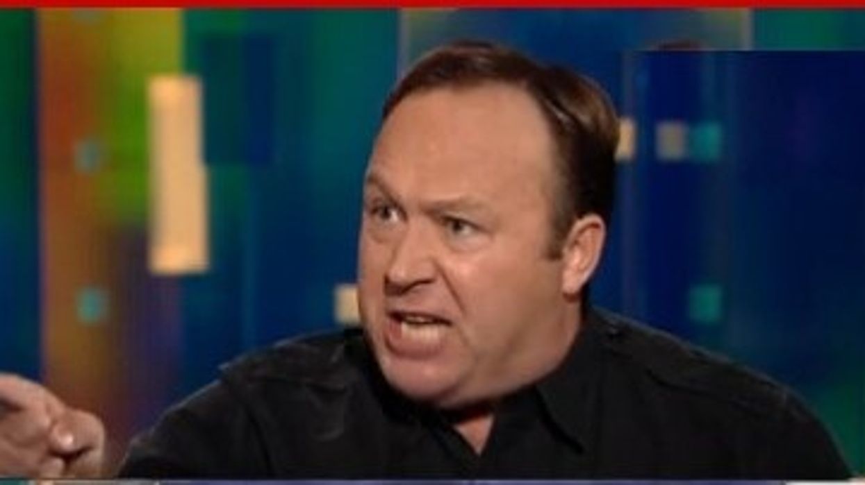 Conspiracy Clown Alex Jones Threatens Cannibalism: ‘I Will Eat My Neighbors’