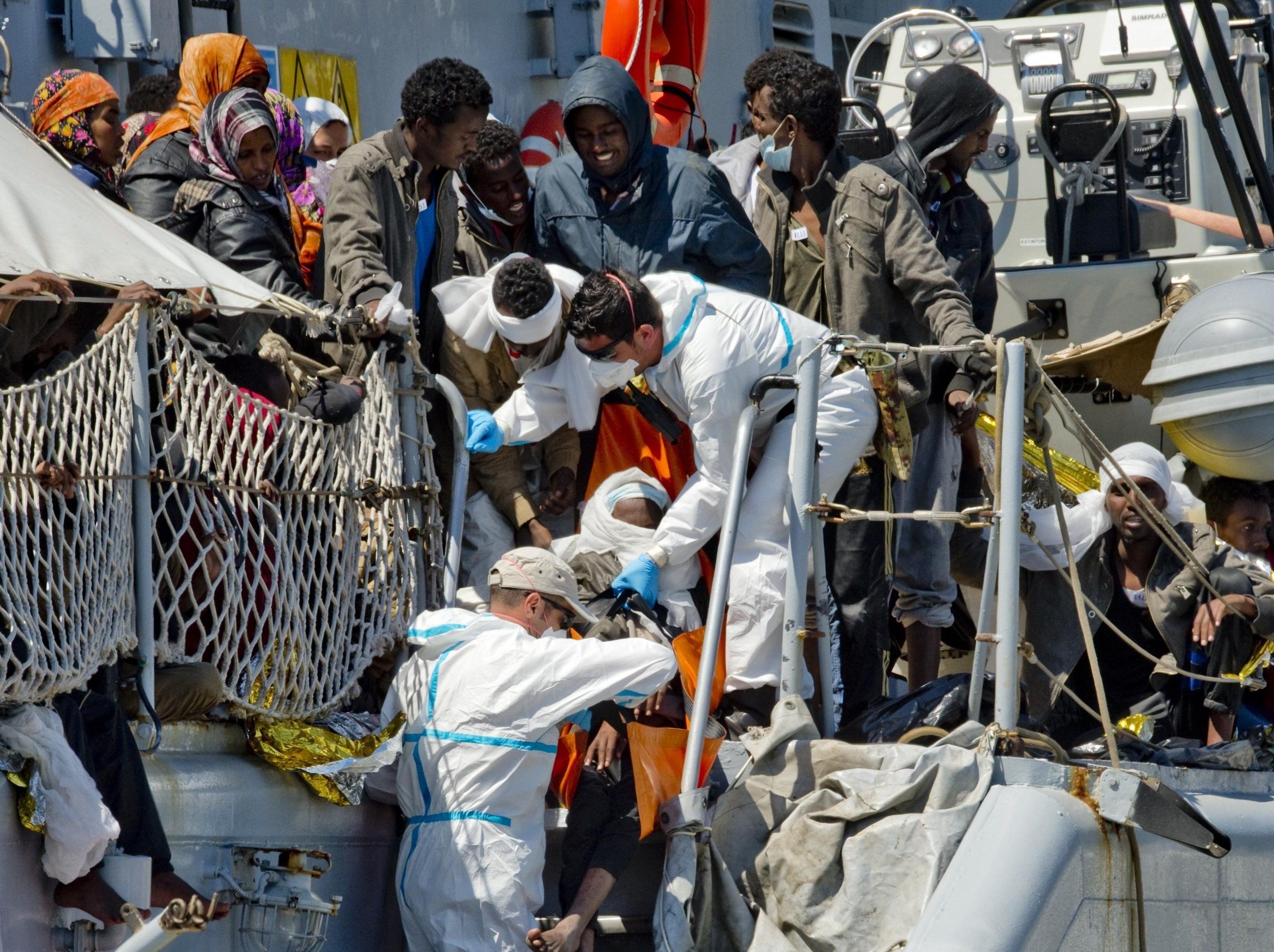 Fase due sui migranti: li andiamo a prendere