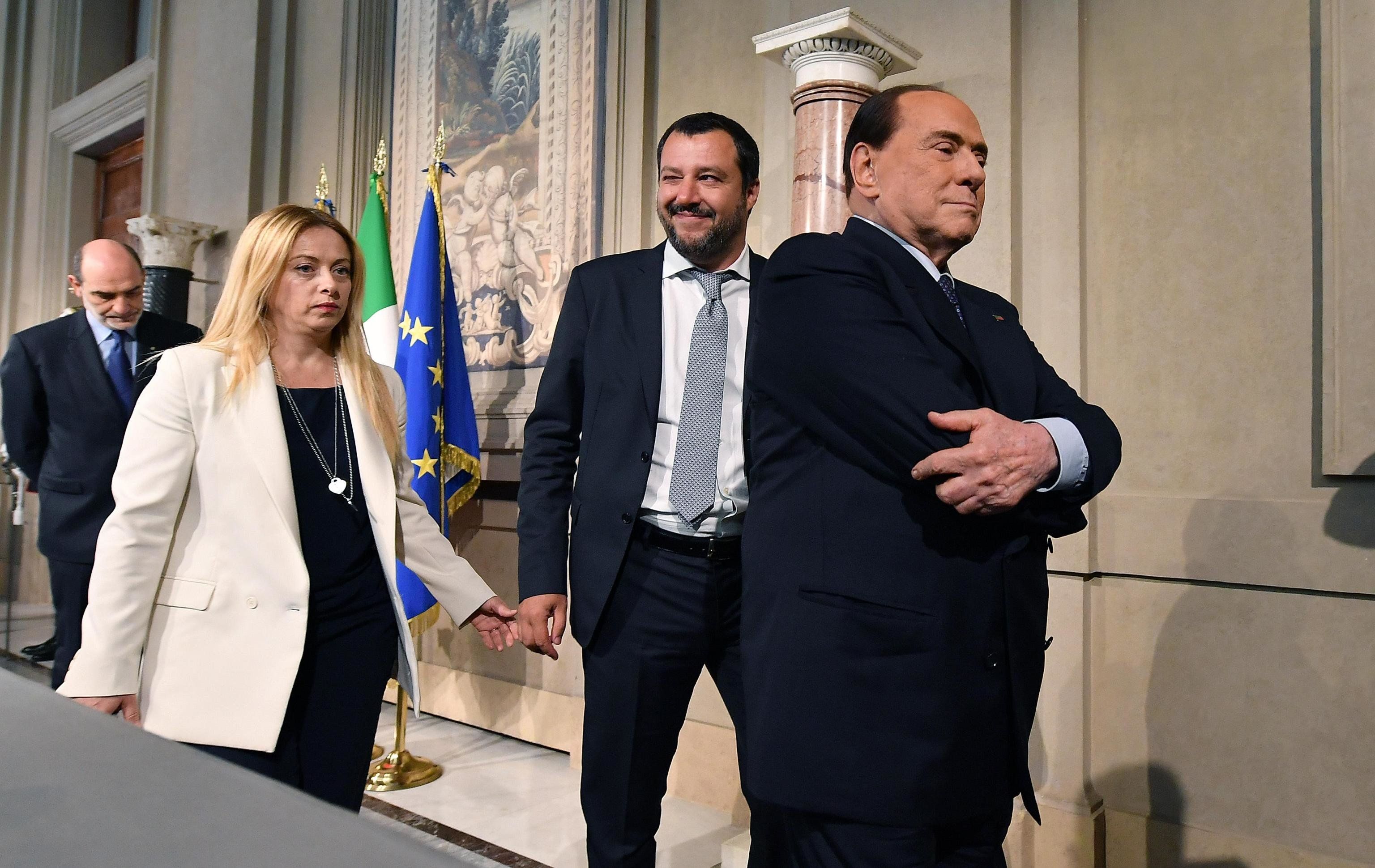 L’opposizione ci salvi dalle follie del governo
