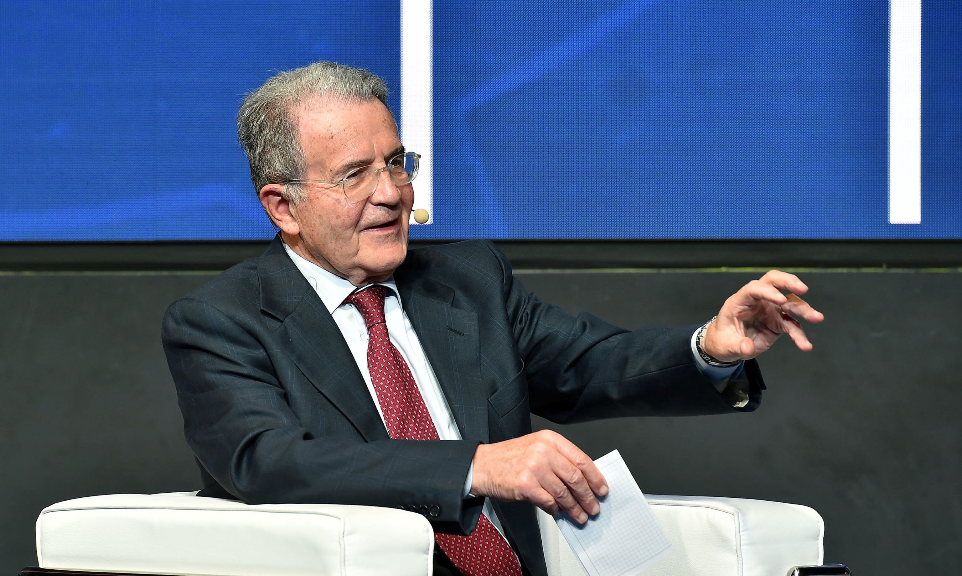 Per difendere il sì al Salvastati ci vuole il bispensiero di Orwell