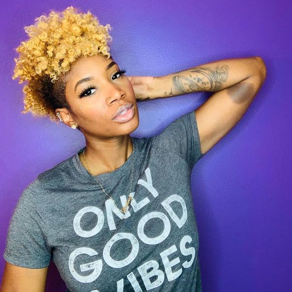 How To Refresh Your Hair Color At Home - xoNecole: Women's Interest, Love, Wellness, Beauty How To Refresh Your Hair Color At Home - xoNecole: Women's Interest, Love, Wellness, Beauty