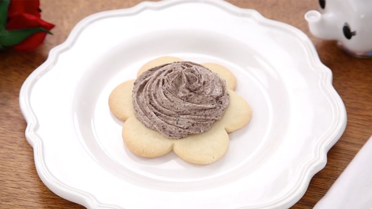 Disney is showing you how to make 'grey stuff' from 'Beauty and the Beast'