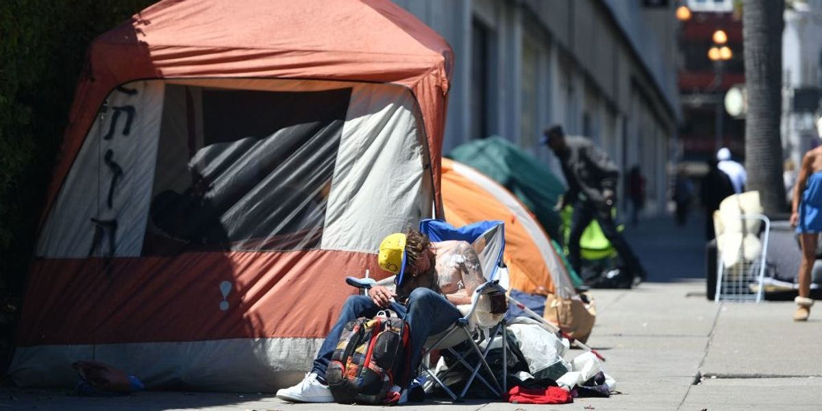 San Francisco gives free alcohol and drugs to homeless - TheBlaze