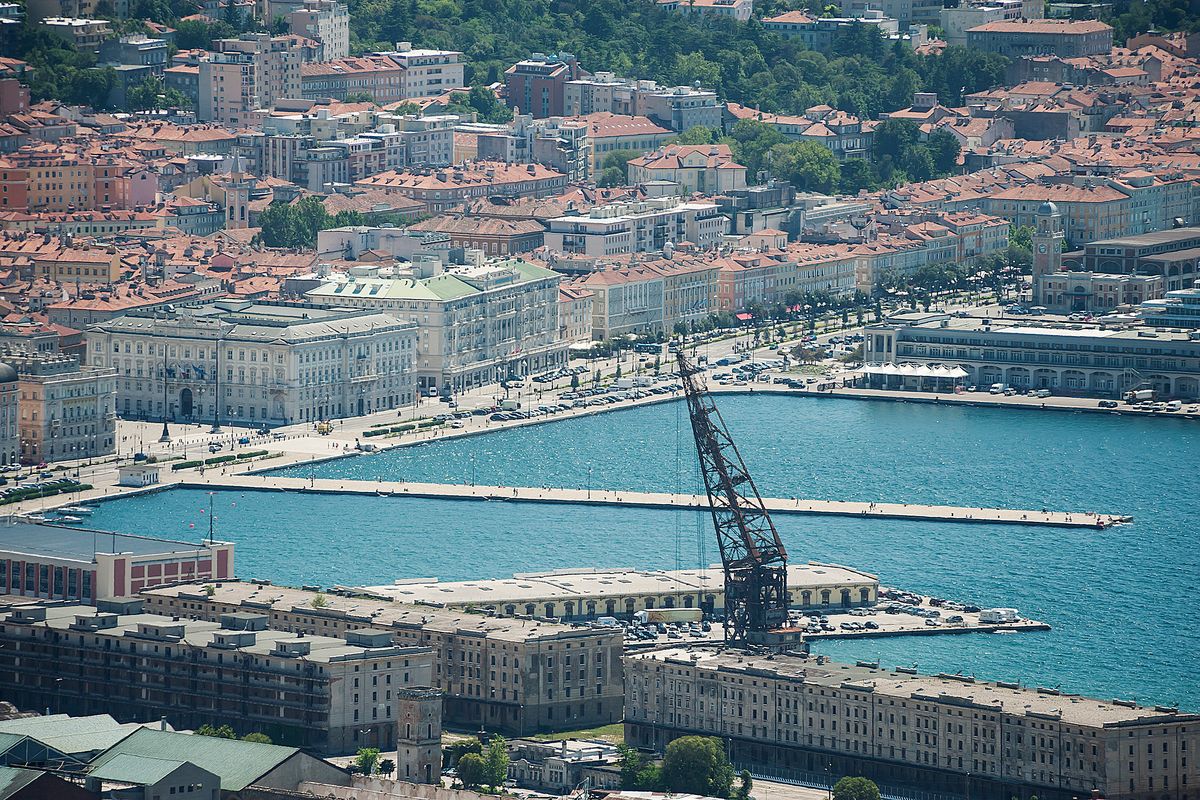 Il porto di Trieste si offre alla Cina sfruttando i concessionari morosi