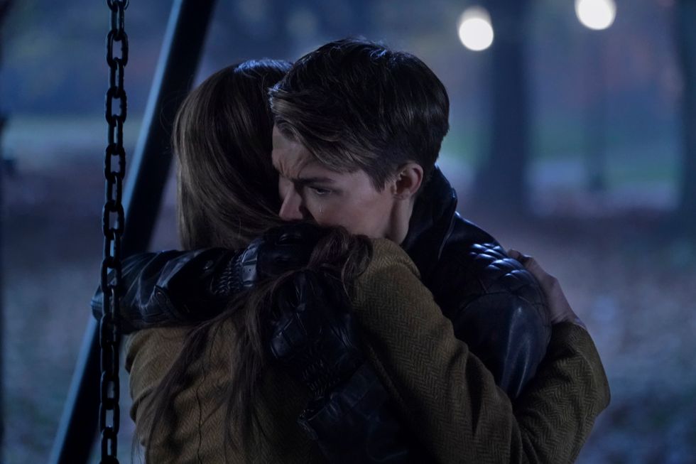 Rachel Skarsten as Beth and Ruby Rose as Kate Kane\u200b in Batwoman.