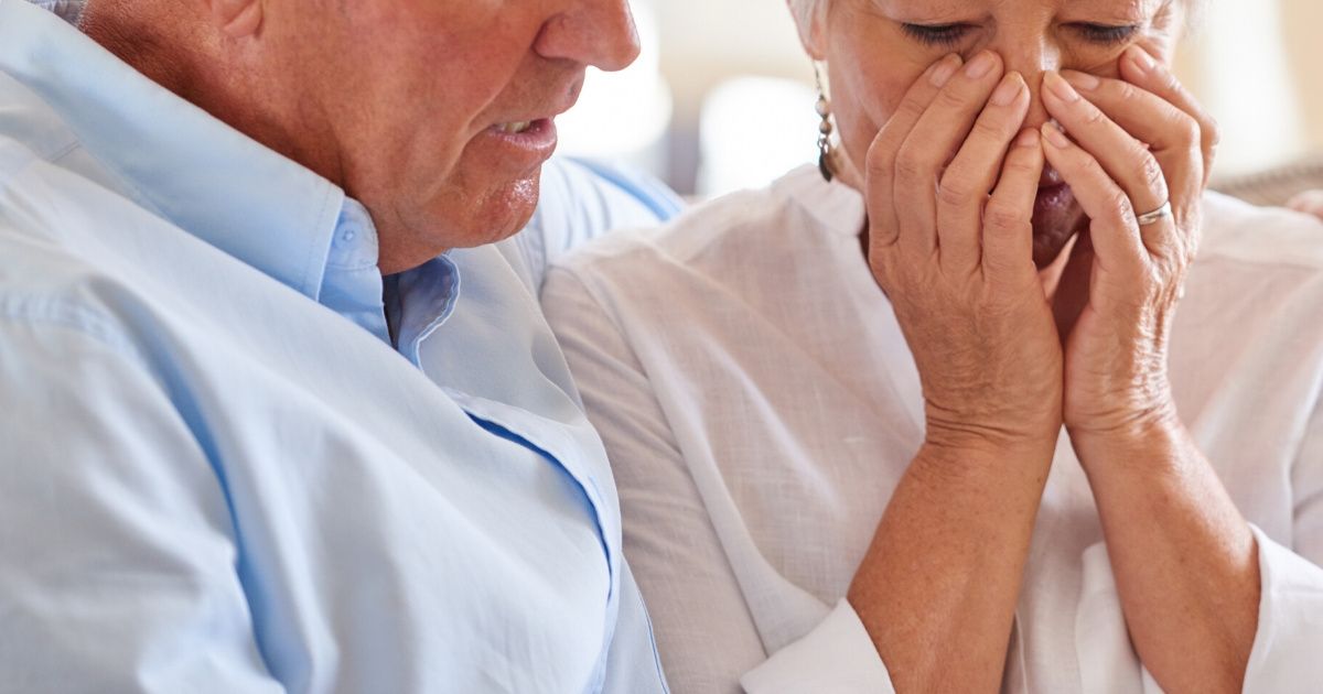 Woman 'Ruins' Her Parents' Vow Renewal After They Discover She's Dating The Son Of Her Dad's Former Girlfriend