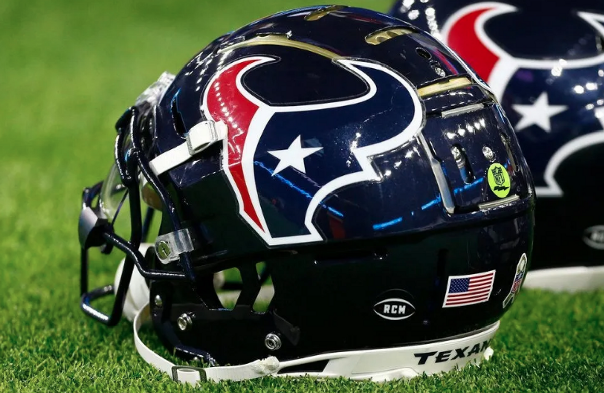 Houston Texans add veteran wide receiver to the mix