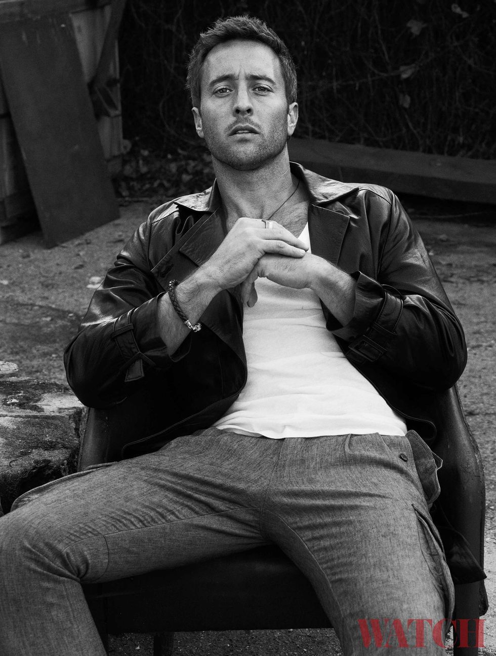 Alex O'loughlin Sexy Photo's - 10 Smoking Hot Photos Of Hawaii Five-0 Hunk Alex O'Loughlin - Watch