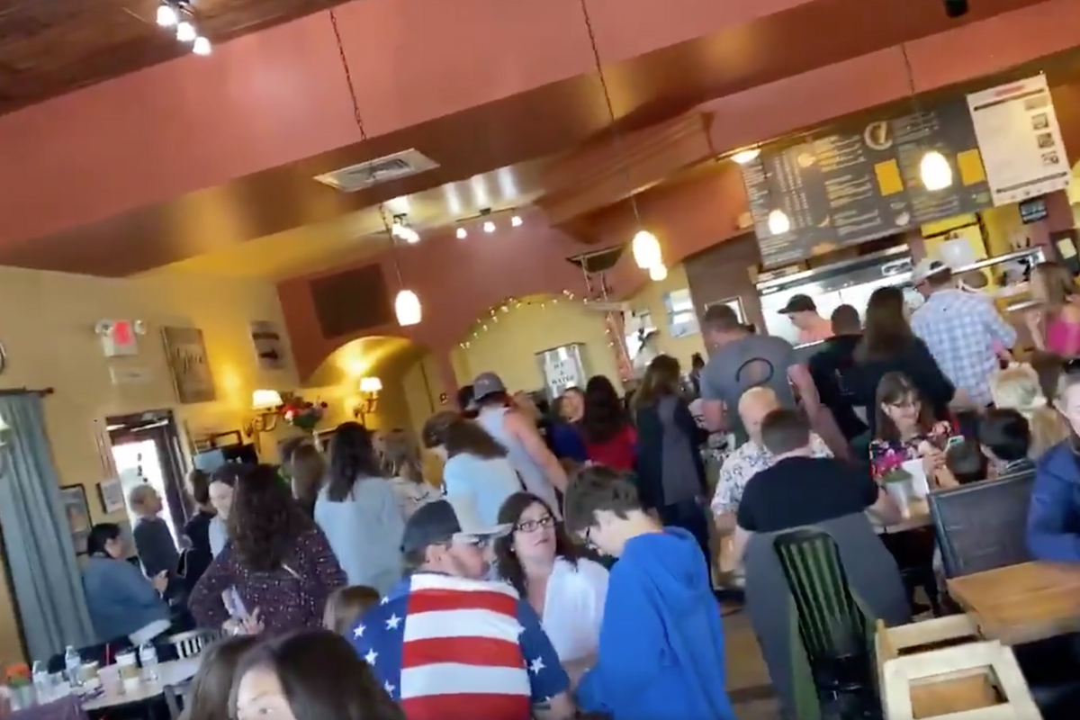Colorado Restaurant Celebrates Mother’s Day With Viral Bouquet Of COVID-19