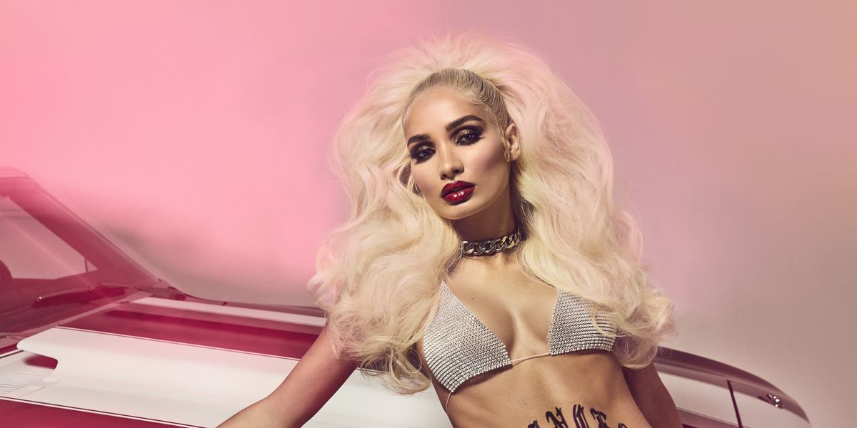 Pia Mia Is a 'Princess' in Her Intimate At-Home Video