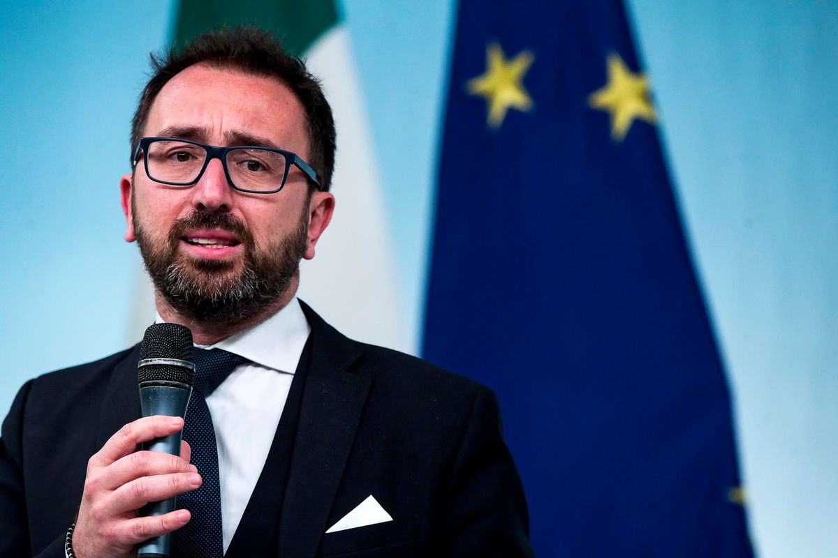 Boss e intrighi ecco perché
Bonafede
deve lasciare