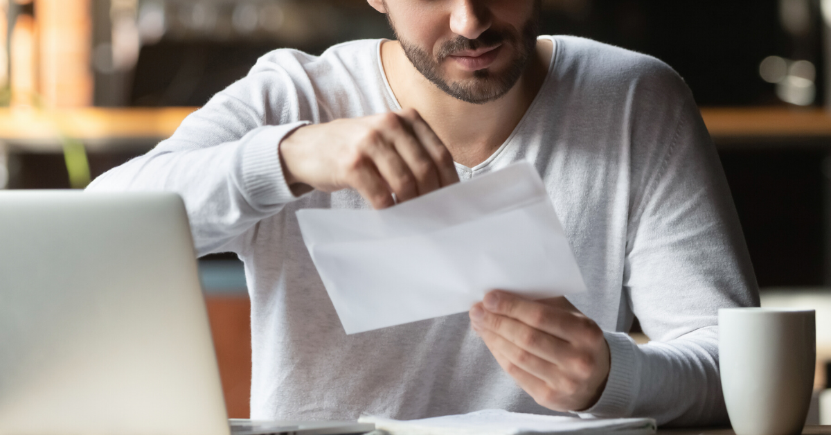 College Student Furious After His Parents Potentially Cost Him His Grant Money By Opening His Mail And Not Telling Him