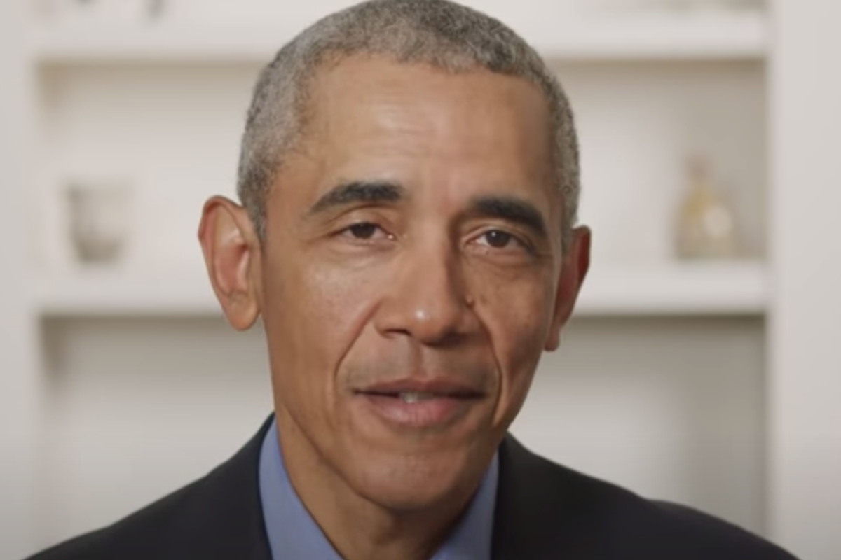 Watch: Obama's Commencement Address Trolls Trump Hard