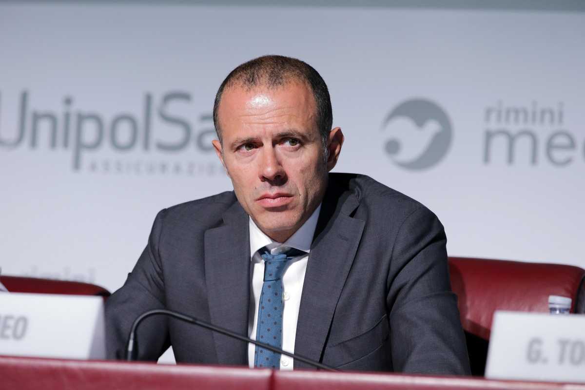 «La ricetta anticrisi: flat tax e niente tasse per un anno»